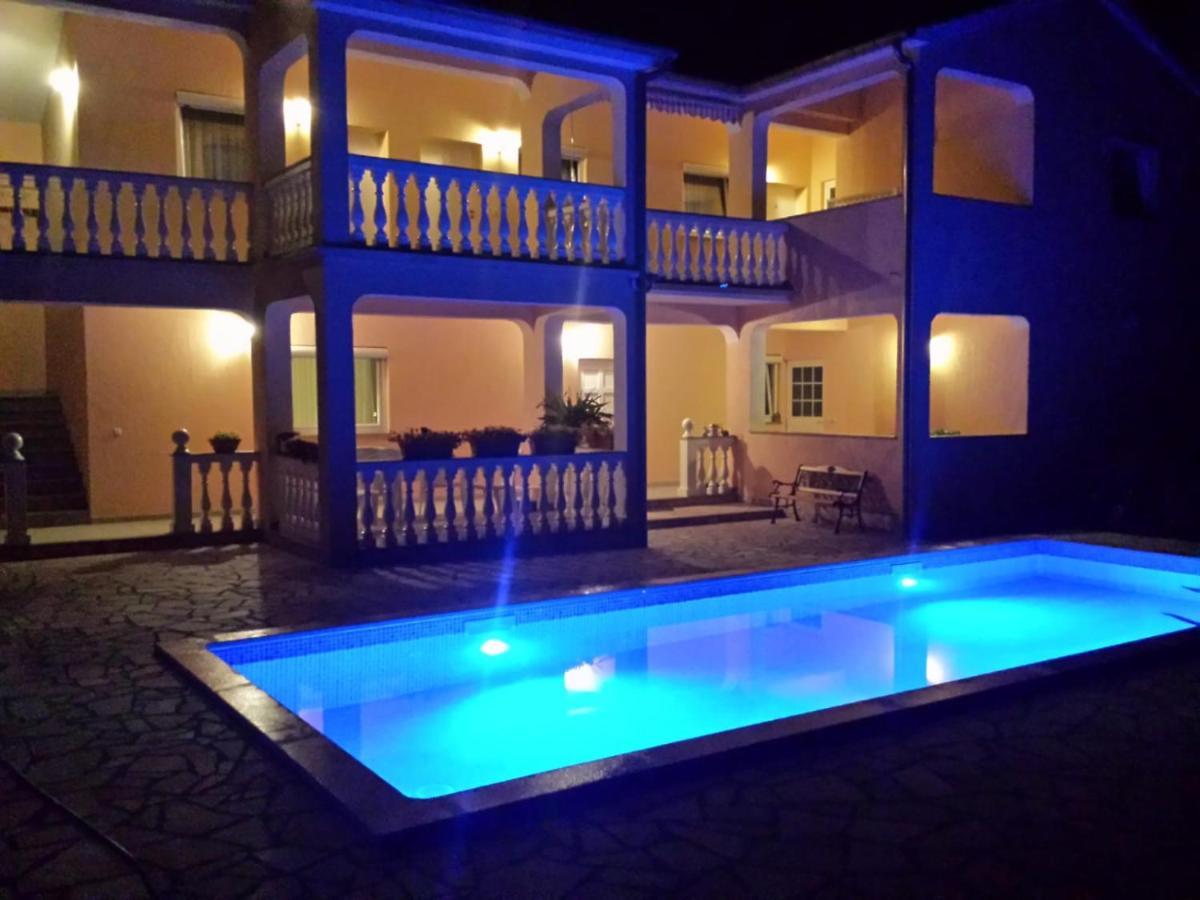 Haus Delphin Lejlighed Poreč Eksteriør billede
