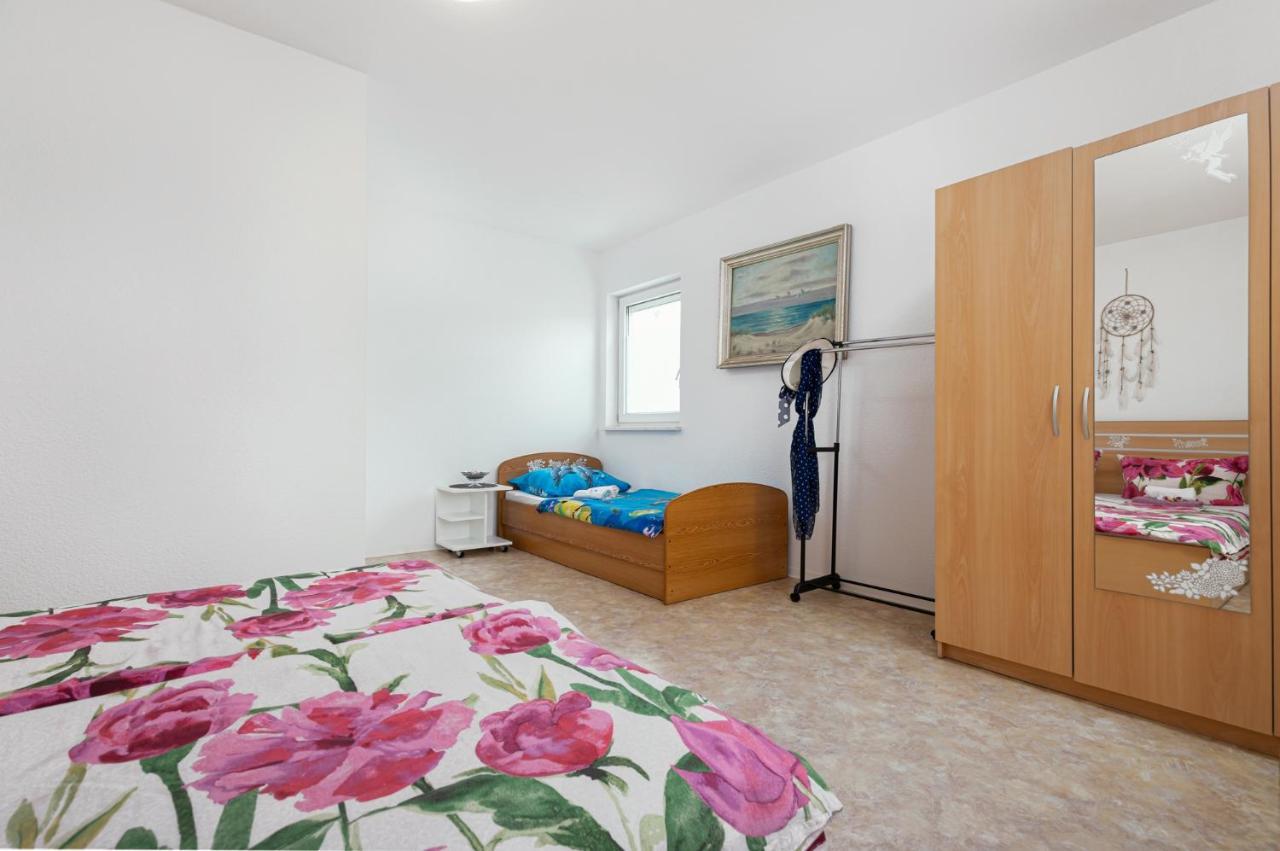 Haus Delphin Lejlighed Poreč Eksteriør billede