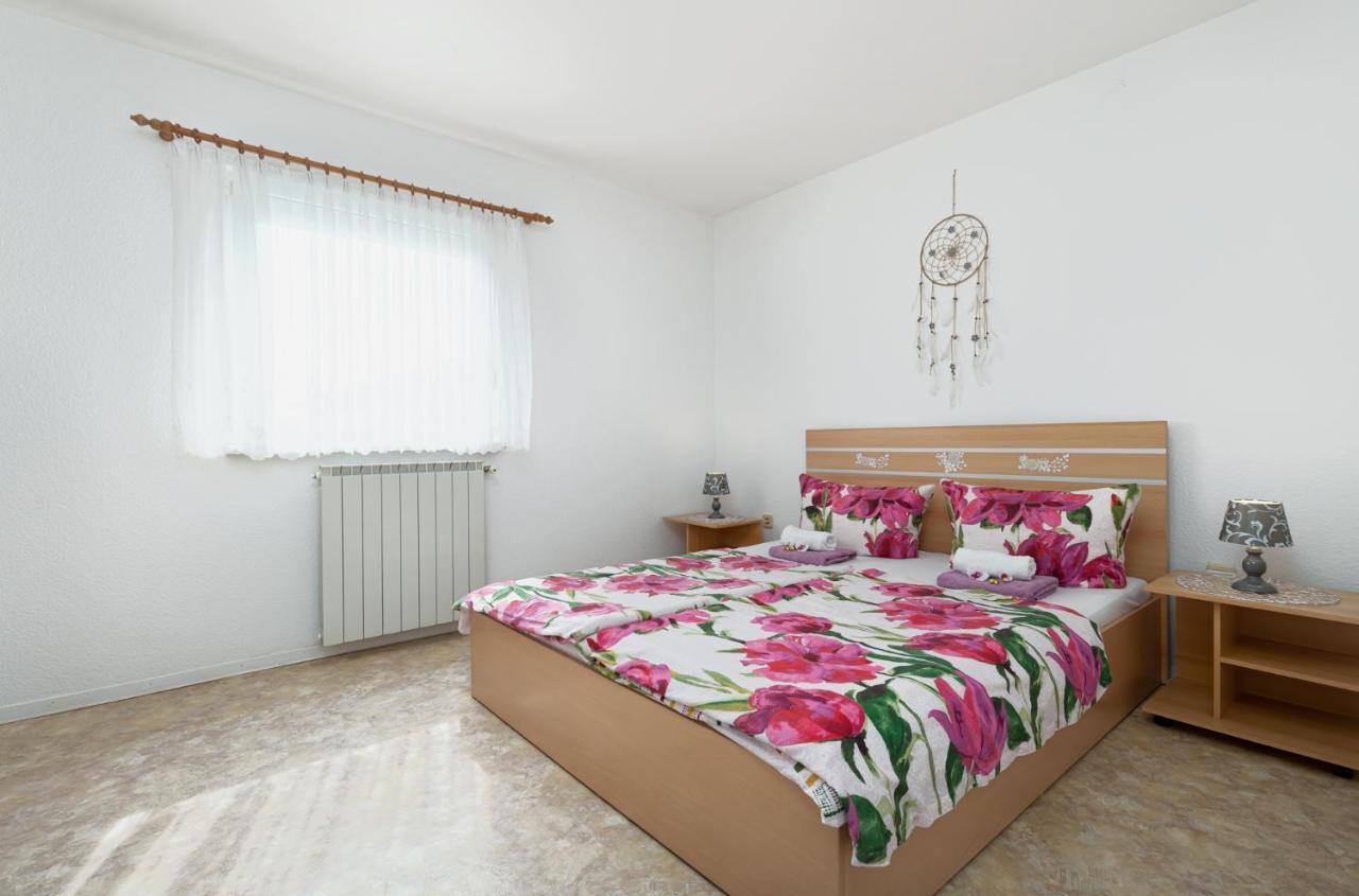 Haus Delphin Lejlighed Poreč Eksteriør billede